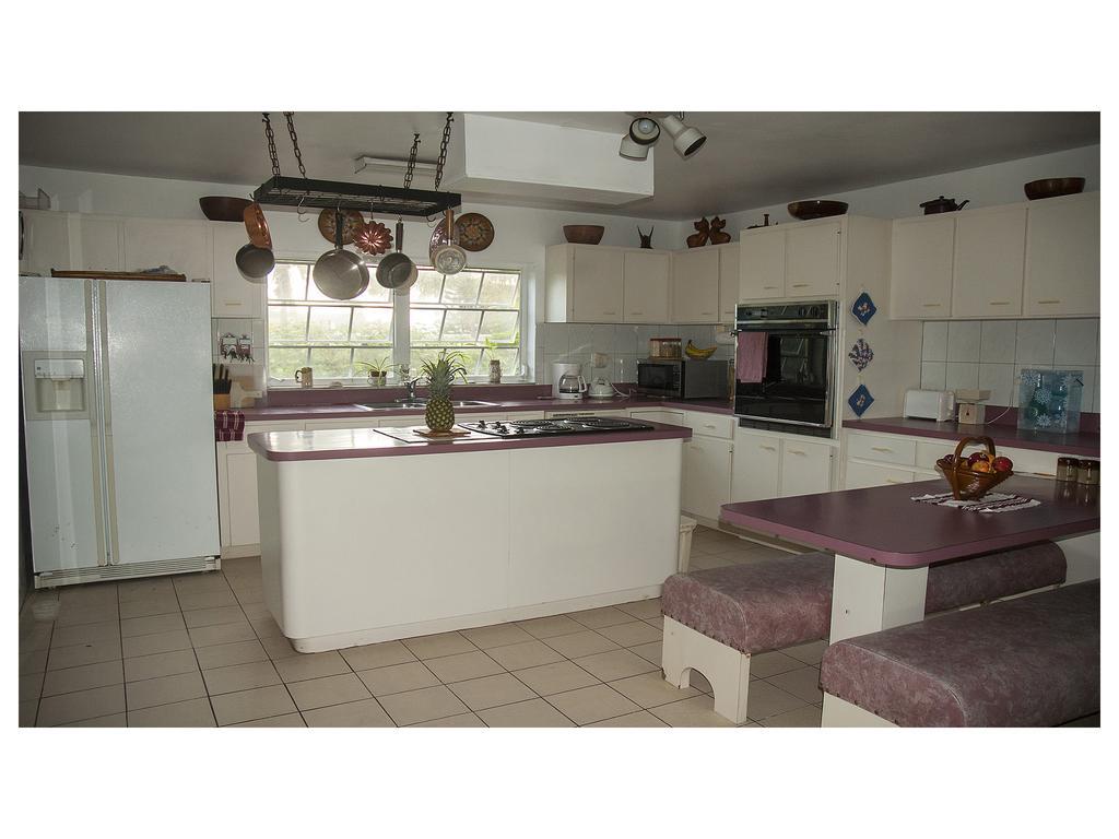 Silver Point Villa Φρίπορτ Εξωτερικό φωτογραφία