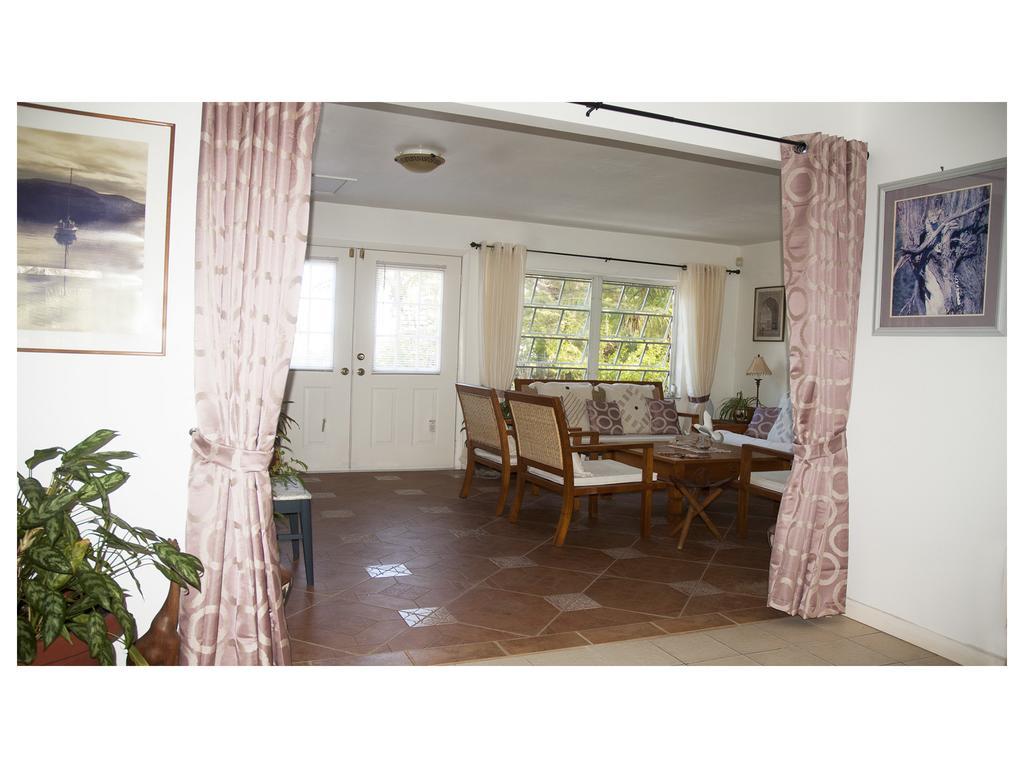 Silver Point Villa Φρίπορτ Εξωτερικό φωτογραφία
